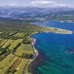 Lucija *